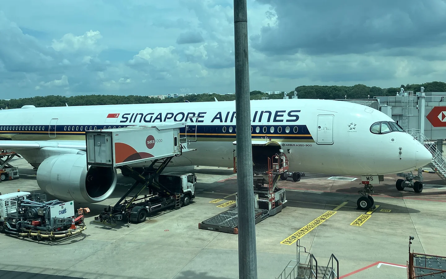 Singapore Airlines Airbus A350 at Singapore Changi
